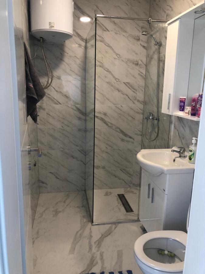 Flat Stan Mesa Selimovic Appartement Zivinice Buitenkant foto